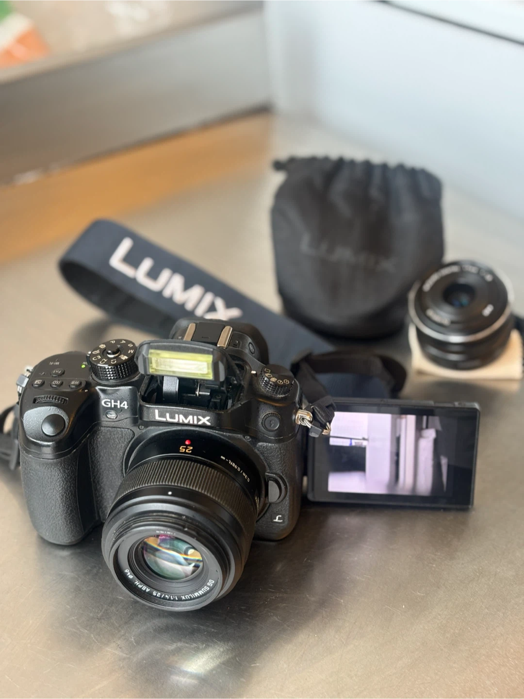 Panasonic GH4 + Leica 25mm f/1.4 + Olympus 17mm f/1.8 Kit