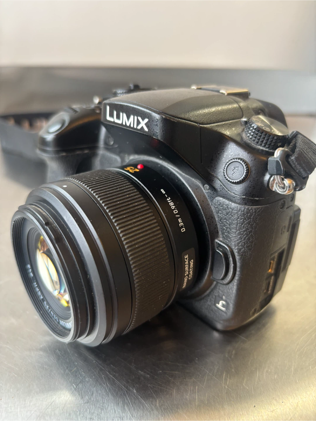 Panasonic GH4 + Leica 25mm f/1.4 + Olympus 17mm f/1.8 Kit - photo 4