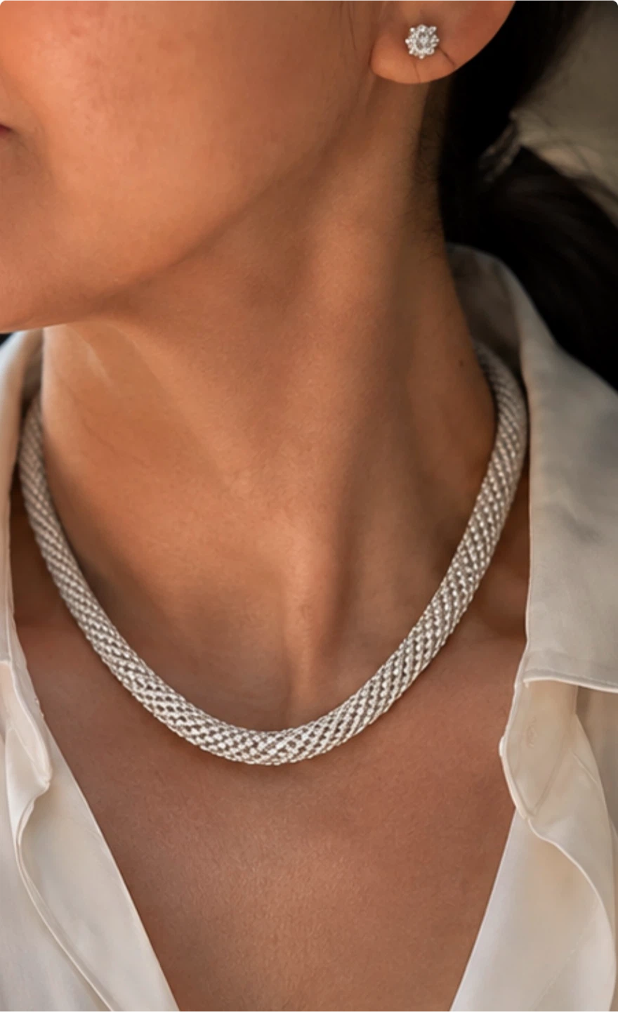 Sparkly Mesh Choker Necklace