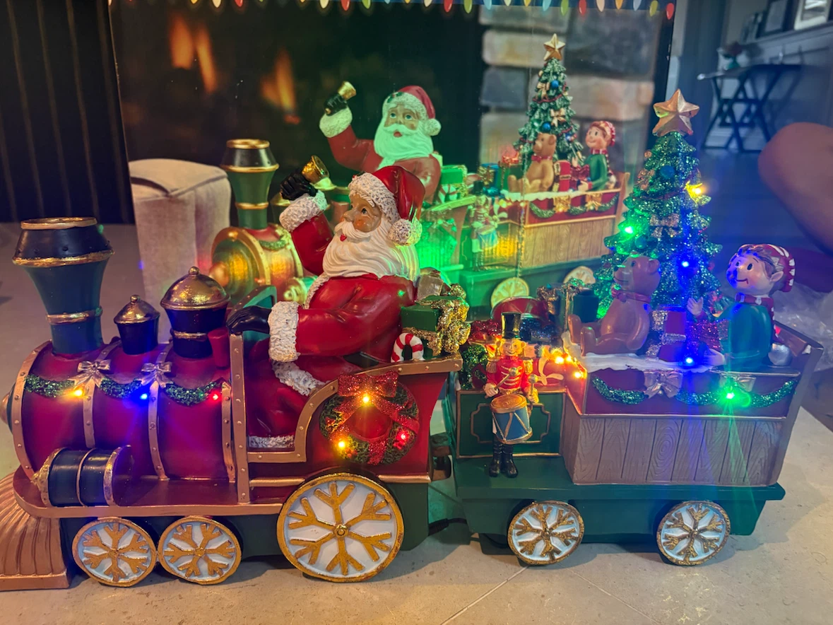 Santa Train with LED Lights - photo 2