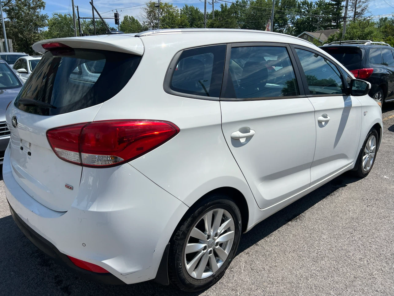 2016 Kia Rondo - photo 4