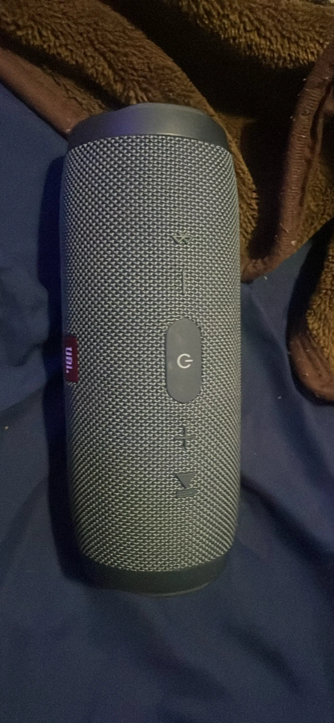 JBL Charge 4 Portable Waterproof Speaker - photo 3