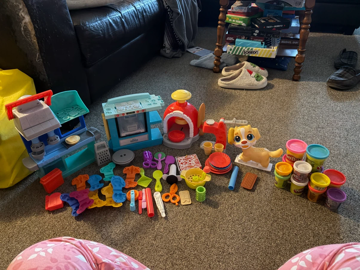 Play-Doh Kitchen Creations Playsets with Accessories