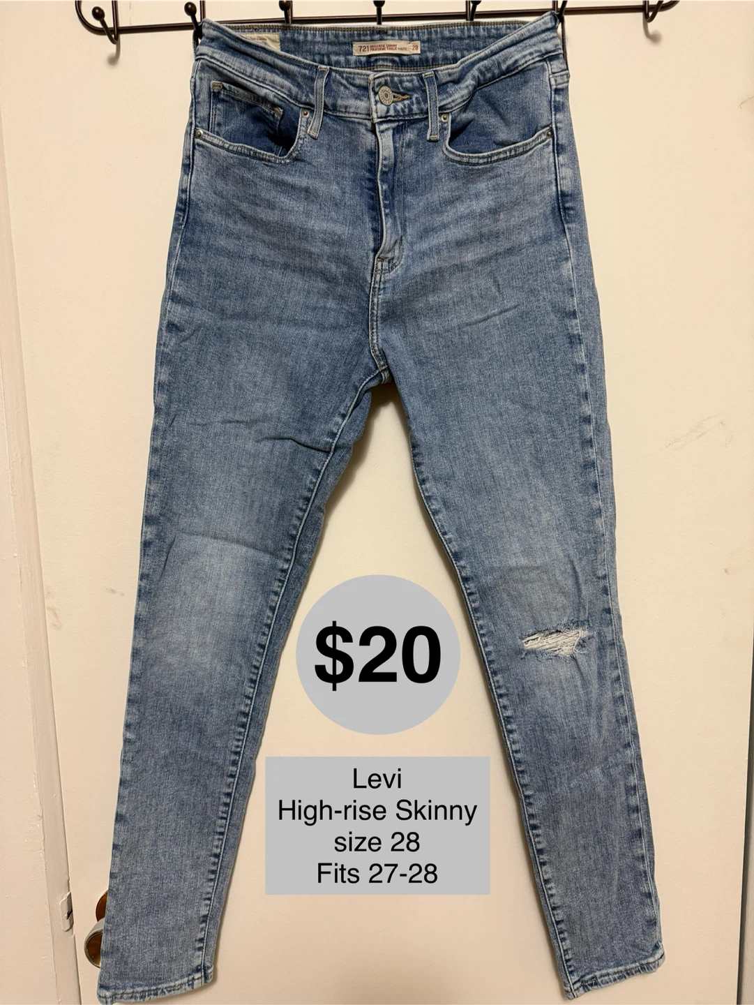 Levi's 721 High-Rise Skinny Jeans Size 28 - photo 3