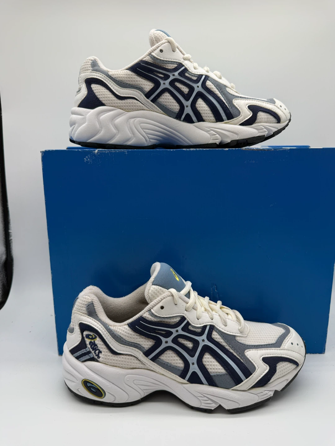 Asics Gel Jupiter II Vintage Y2K Women’s Running Shoes Size US 7 - photo 2