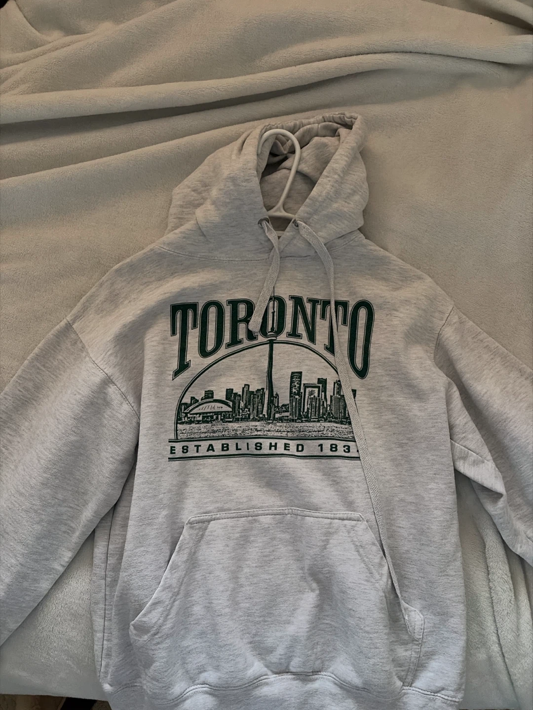 River Wear Toronto Skyline Hoodie Size S
