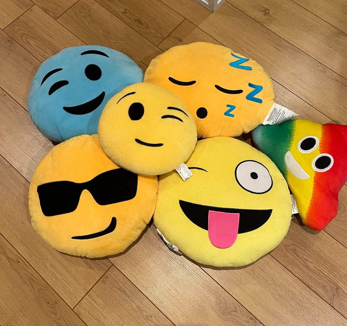 Emoji Throw Pillows - Set of 5