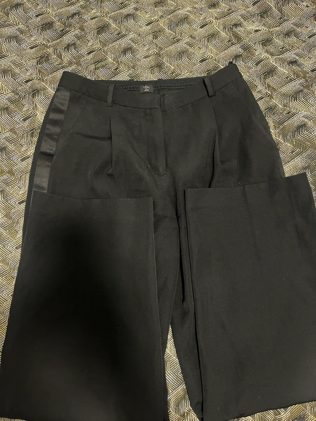 Aritzia Astaire Wool Pants (Size 8) - photo 3