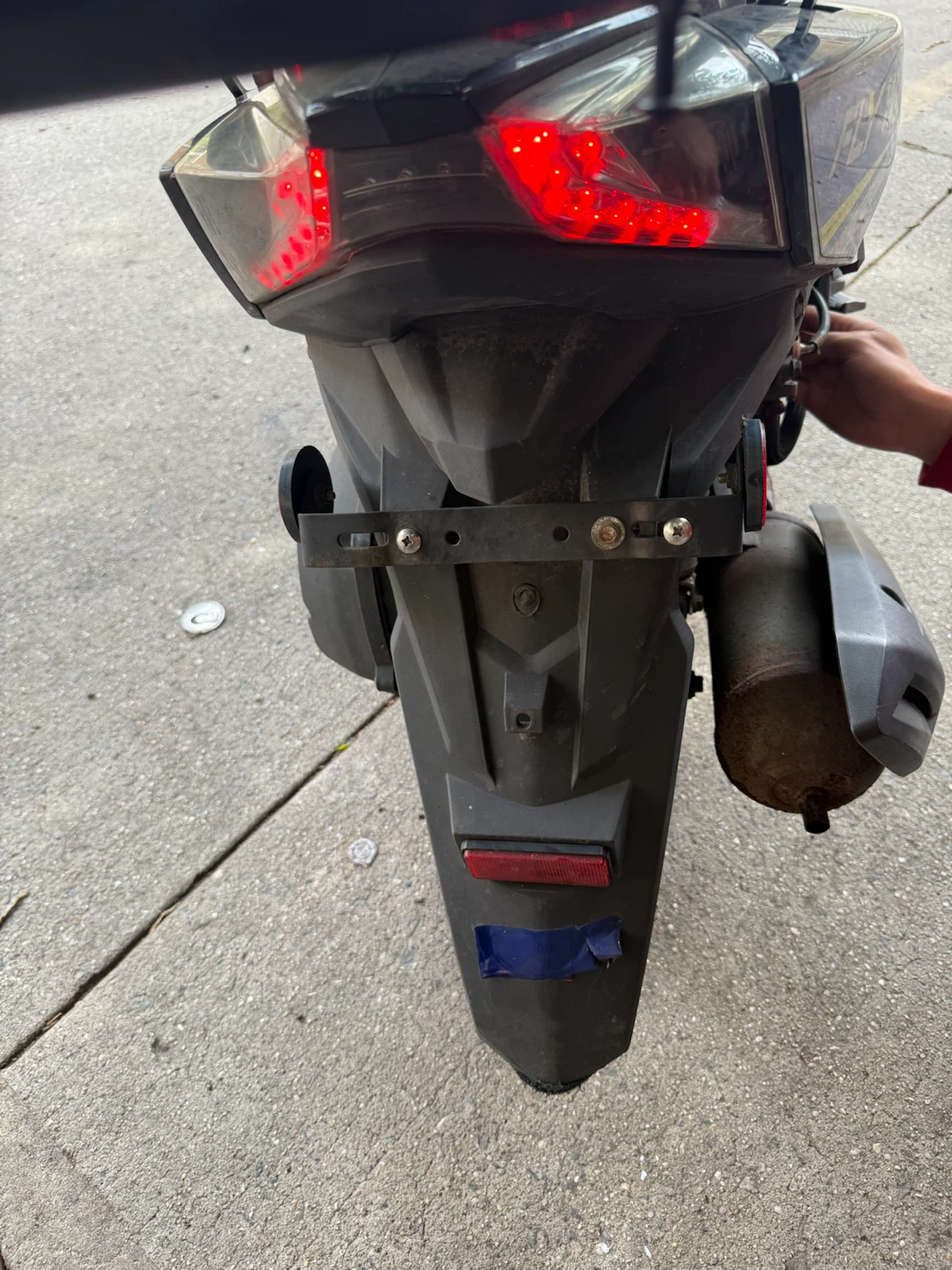 Fly Wing Lightning II 150cc Scooter - photo 4