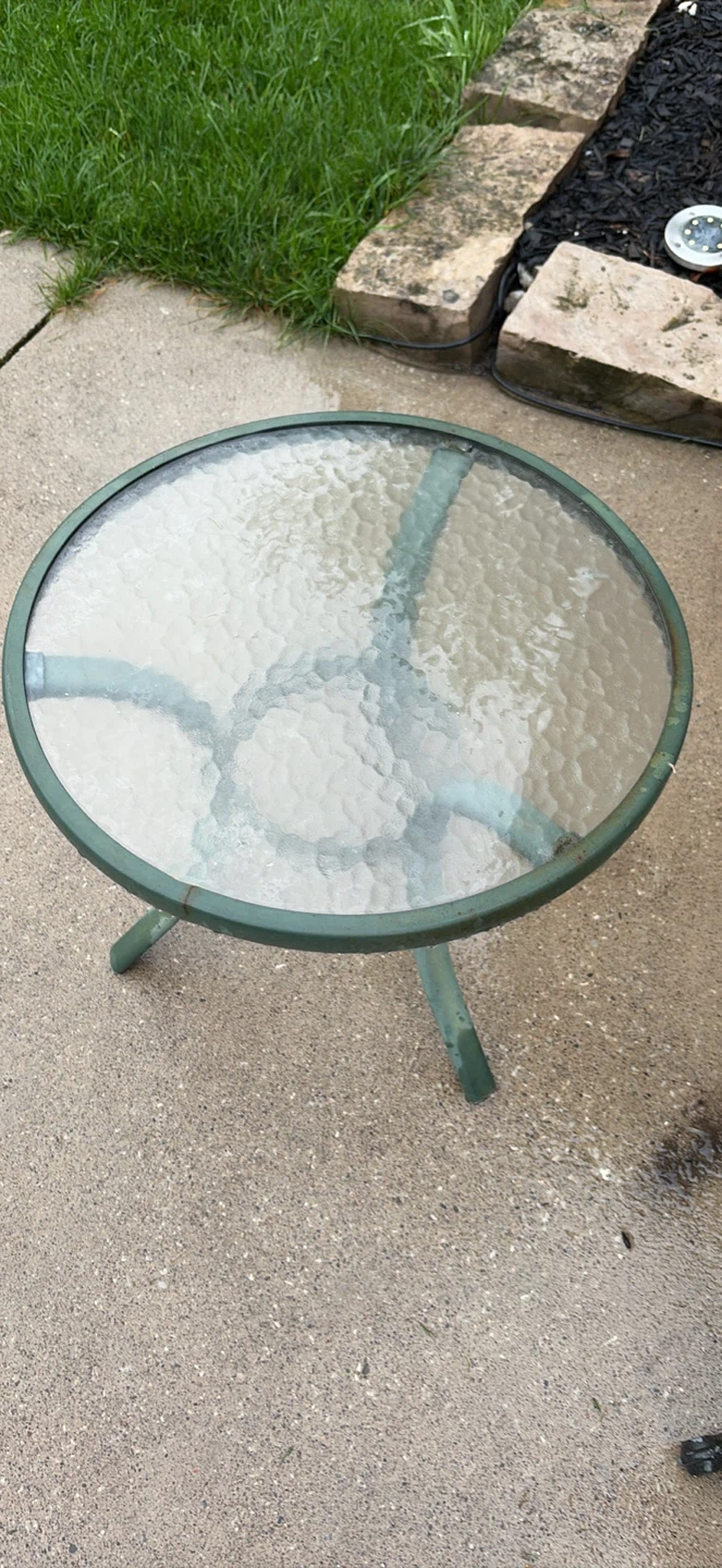Outdoor coffee table