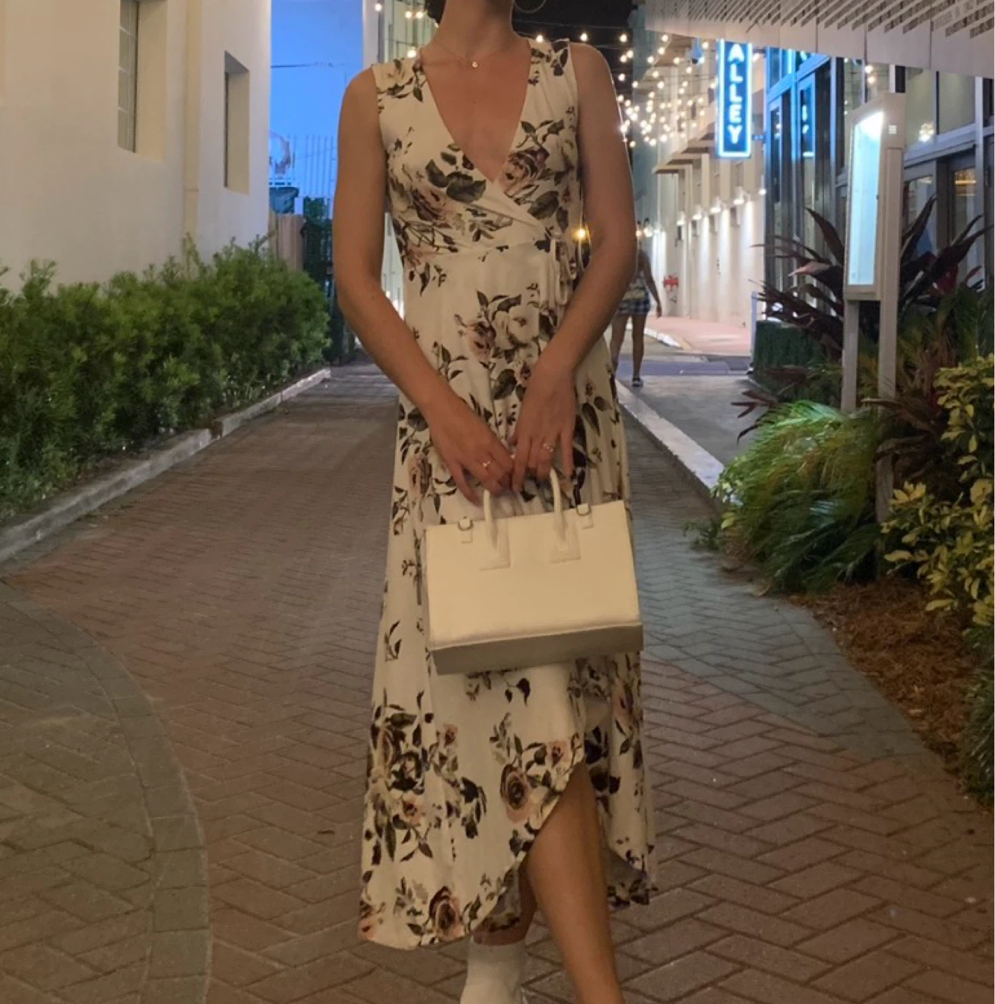 White floral maxi dress