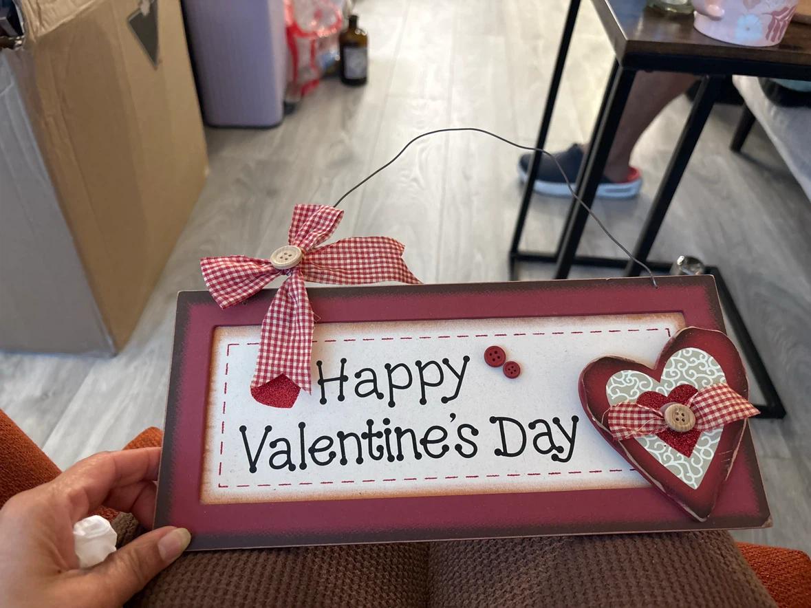 Happy Valentine's Day Decorative Sign