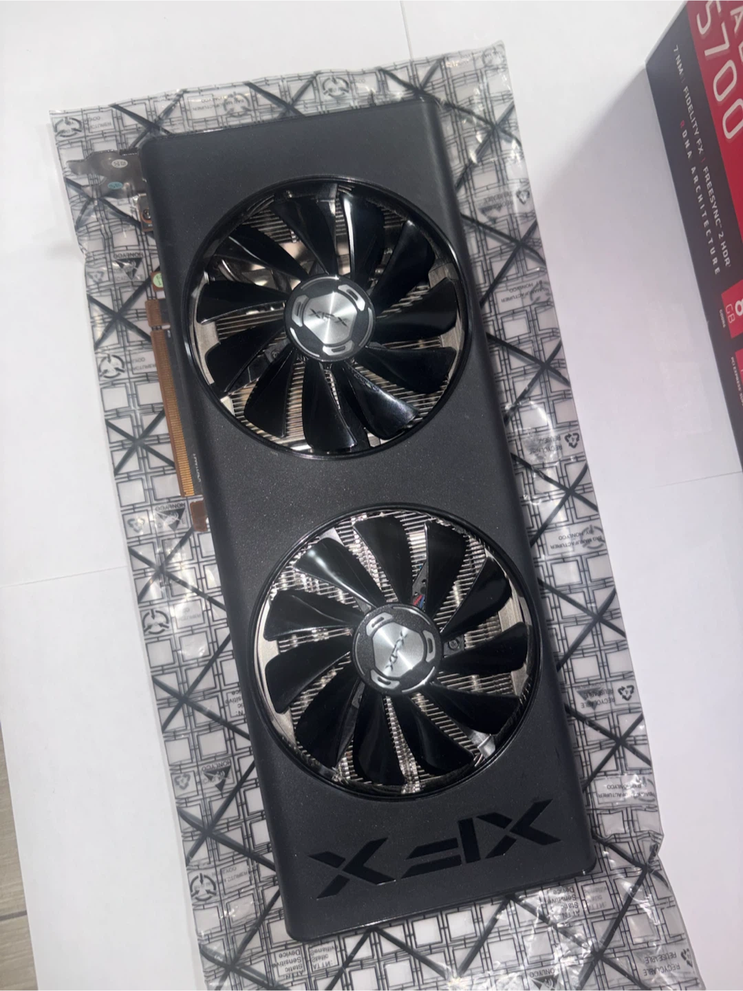XFX Radeon RX 5700 Ultra Series Graphics Card - photo 4