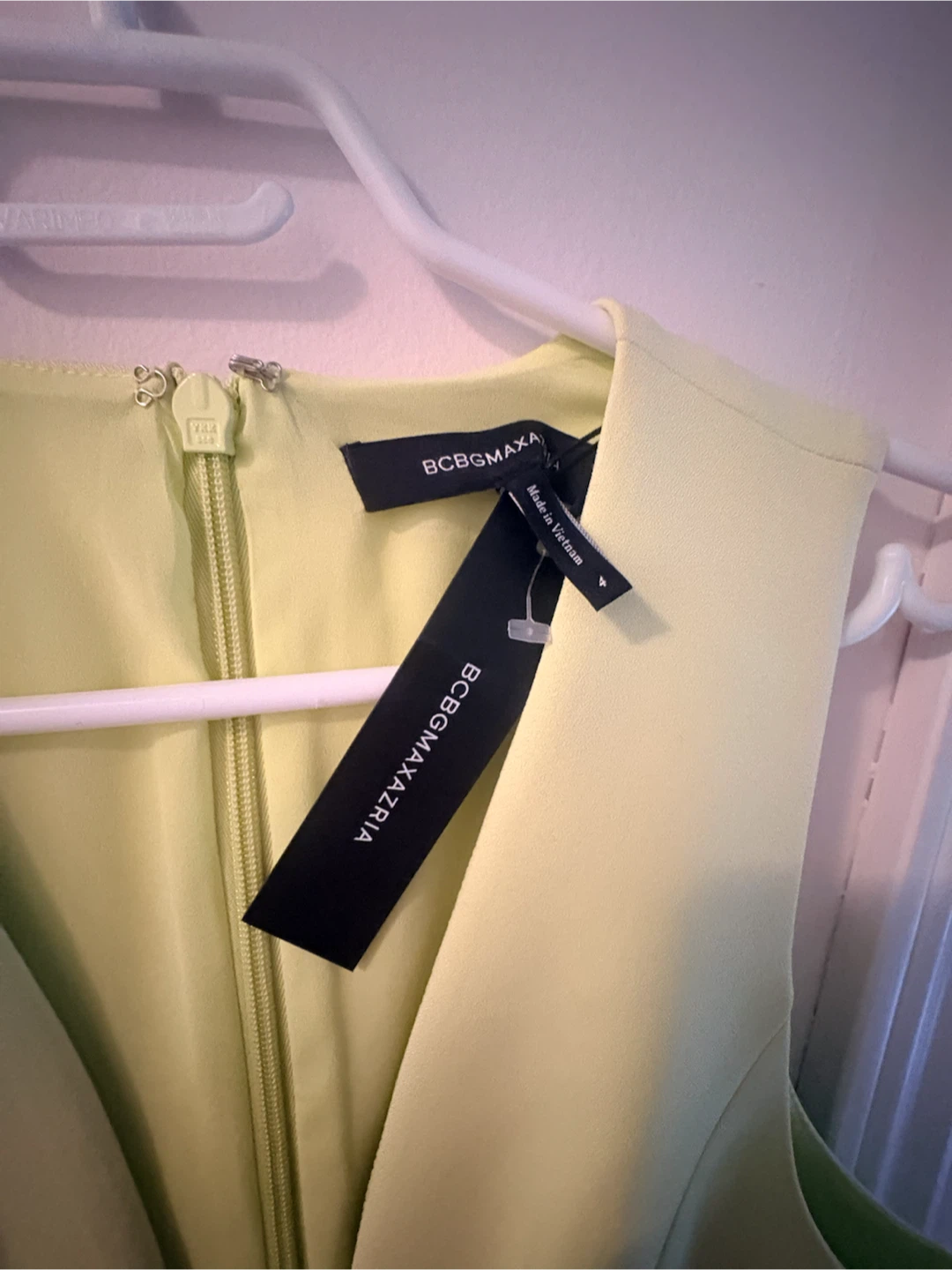 BCBGMAXAZRIA Sleeveless Romper - photo 2