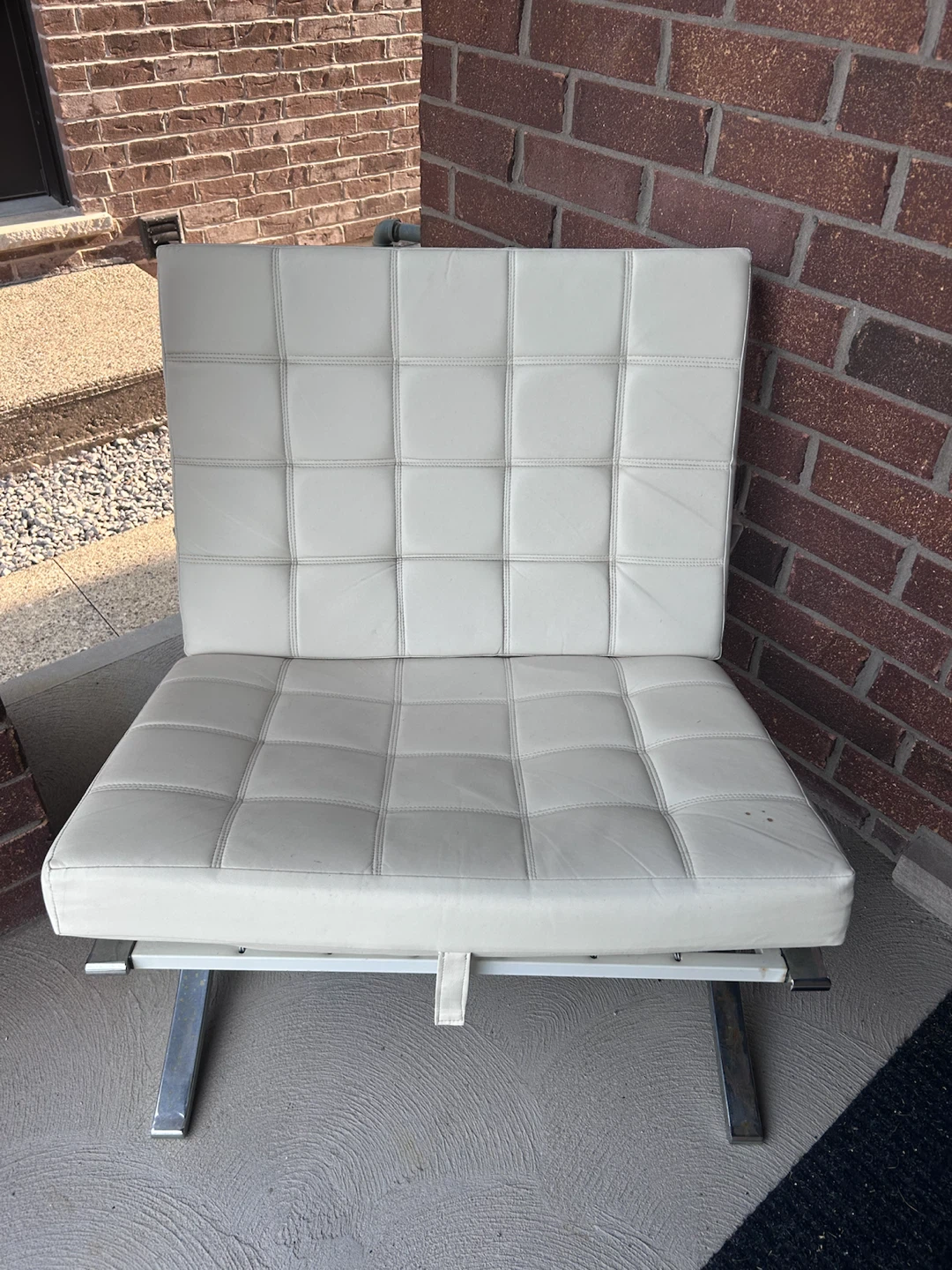 White Tufted Lounge Chair