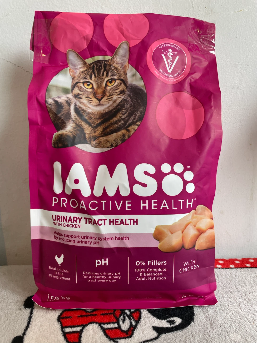 IAMS Dry Cat Food Opened-Urinary Tract Health Chicken
