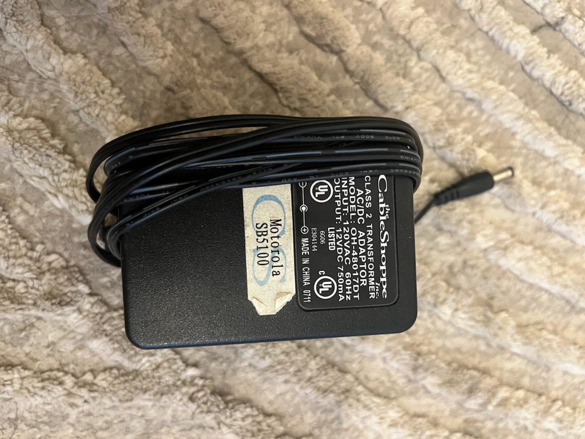 CableDirect AC/DC Adapter 12V 750mA
