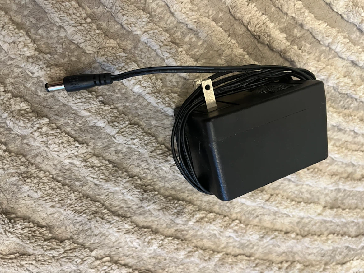 CableDirect AC/DC Adapter 12V 750mA - photo 2