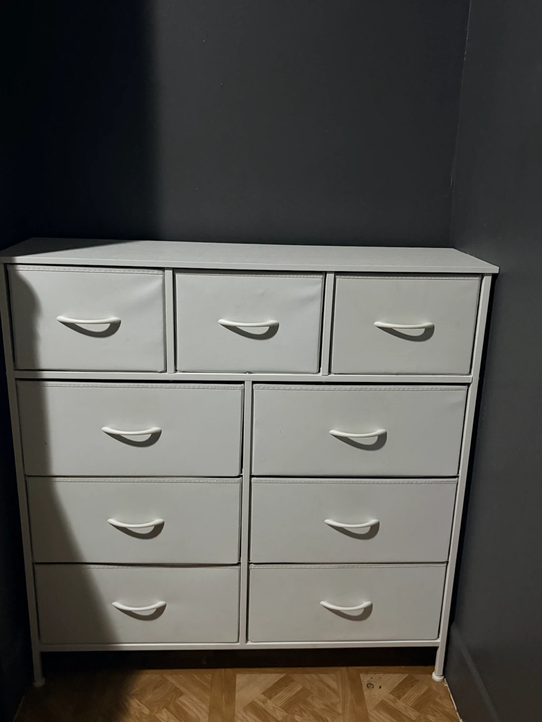 White 9-Drawer Dresser