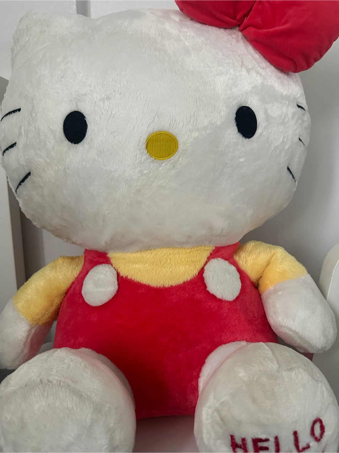 Jumbo Hello Kitty Plush Toy