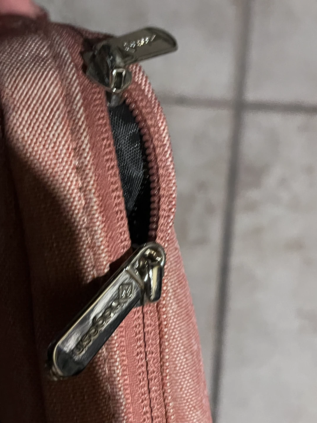 Pink and Black Laptop bag - photo 2