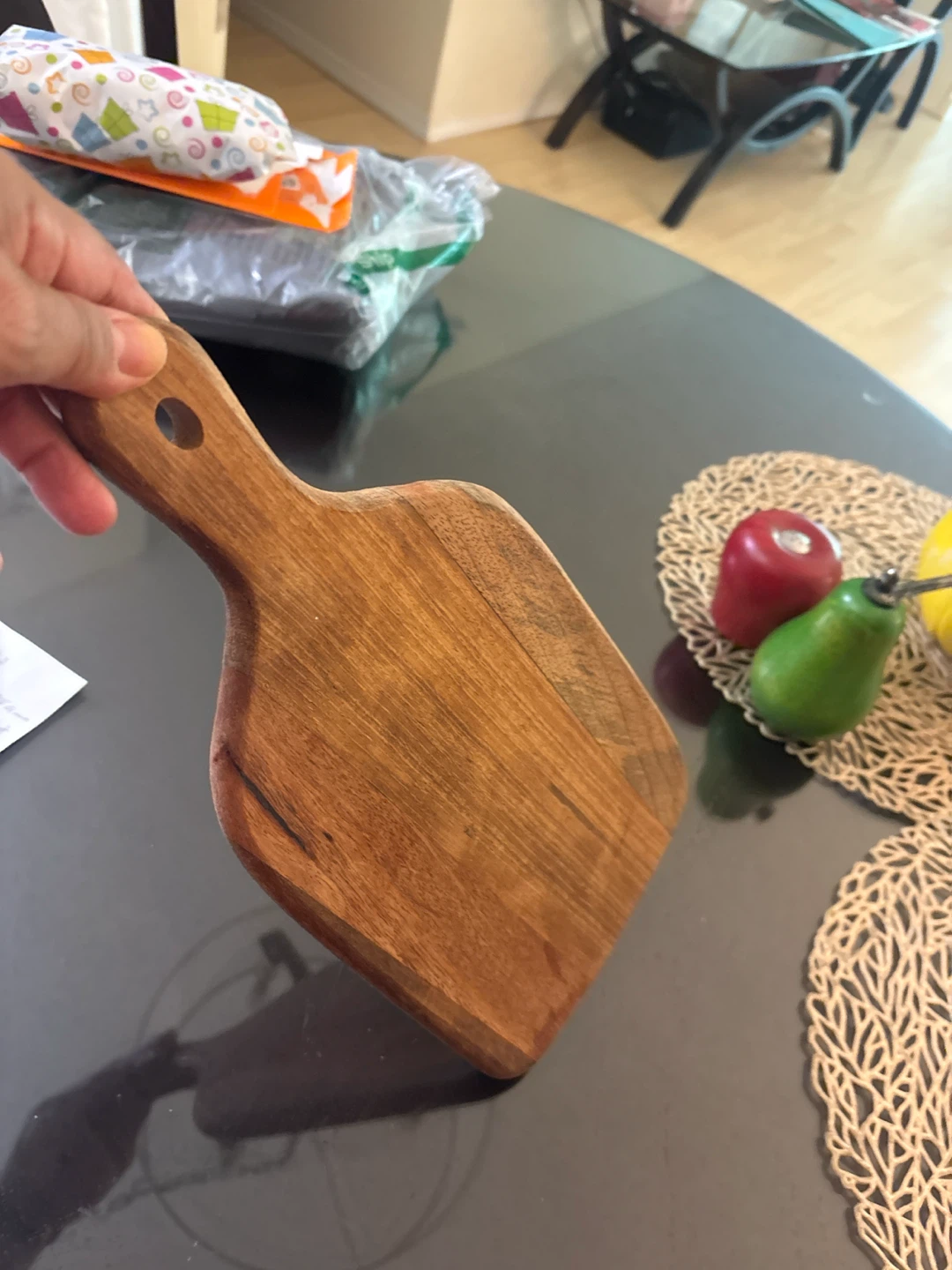 Wooden Cutting Board with Handle - photo 2