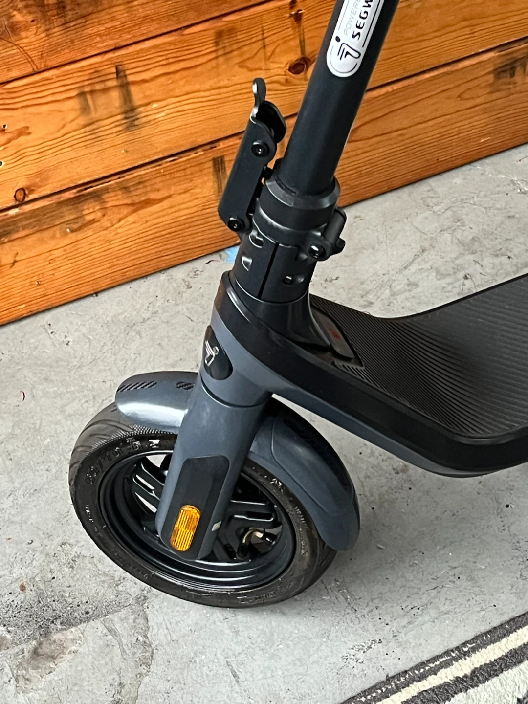 Ninebot E2 Pro Electric Scooter - photo 4
