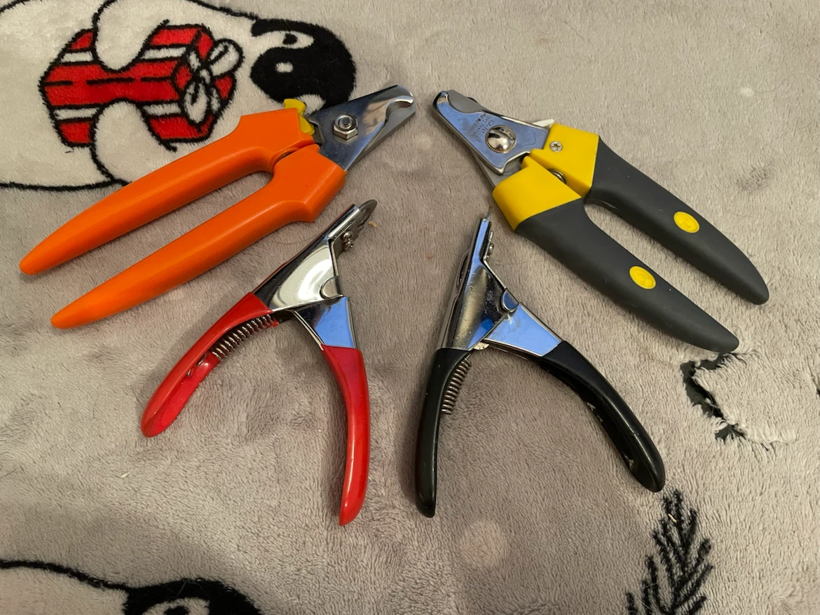 M/L Dog Nail Clippers Lot