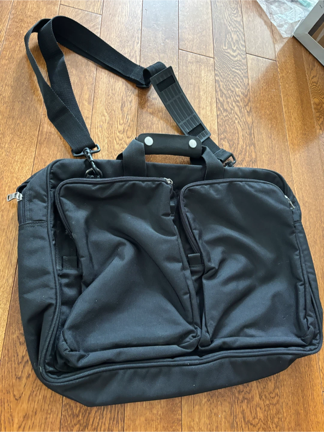 Black Messenger Bag / Laptop Bag