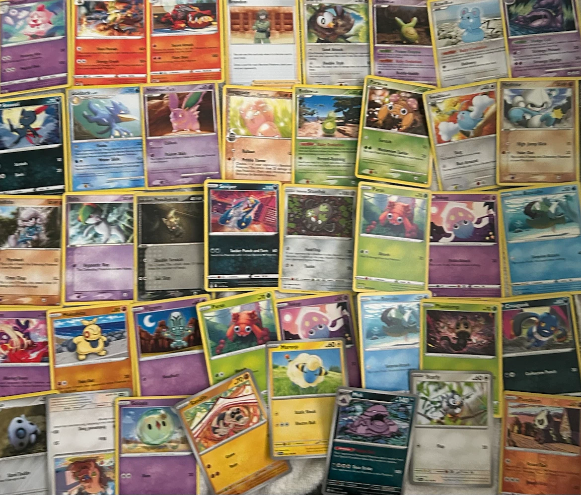 Assorted Pokémon Trading Cards & Pokémon: The First Movie VHS - photo 3