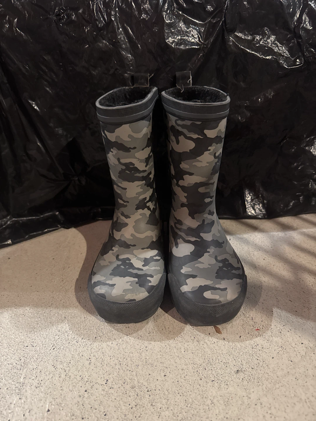 Kids Camo Rain Boots size 12 - photo 2