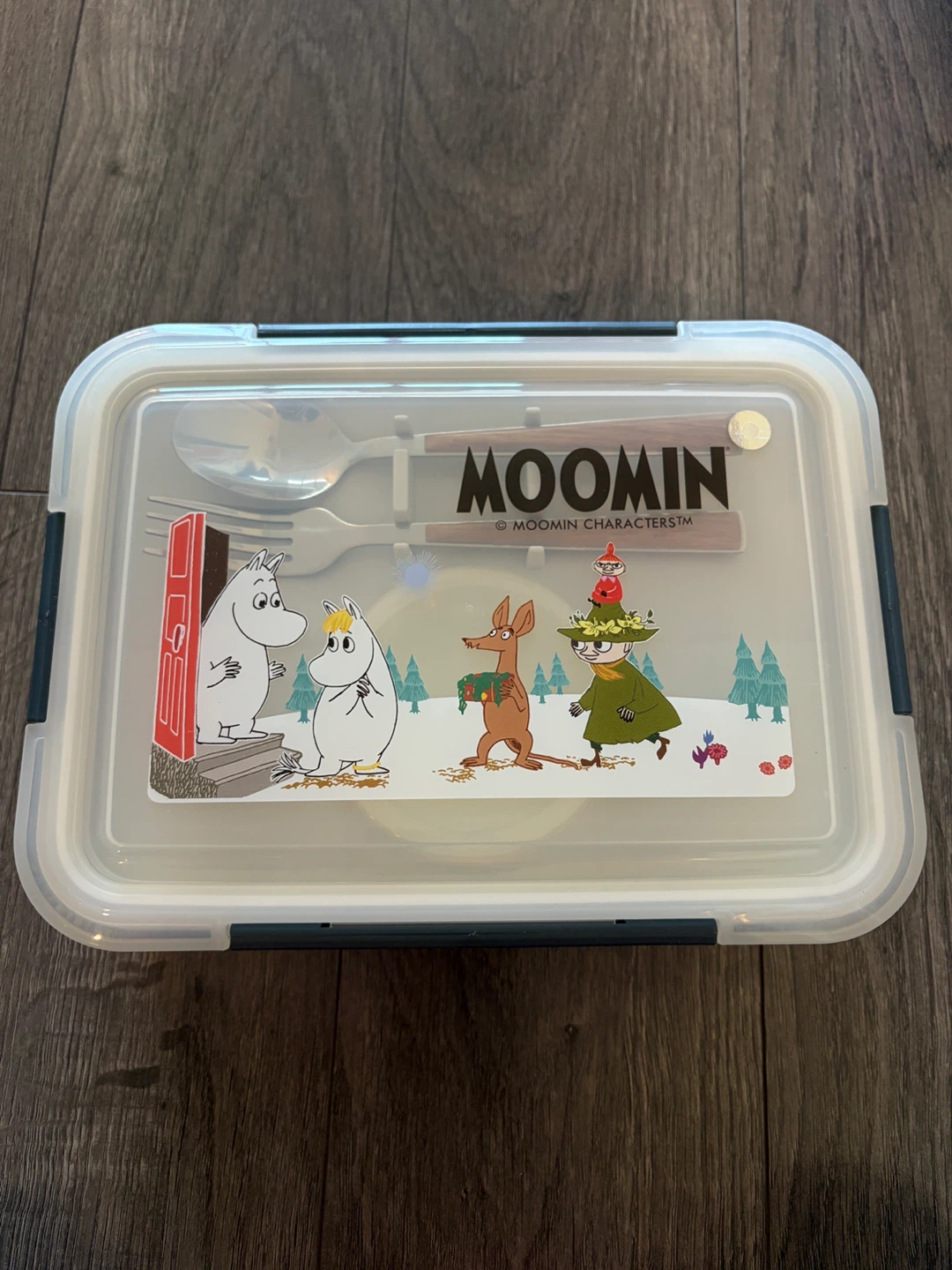 Brand New MOOMIN Super Lock Lunch Box with Spoon & Fork – 1050ml