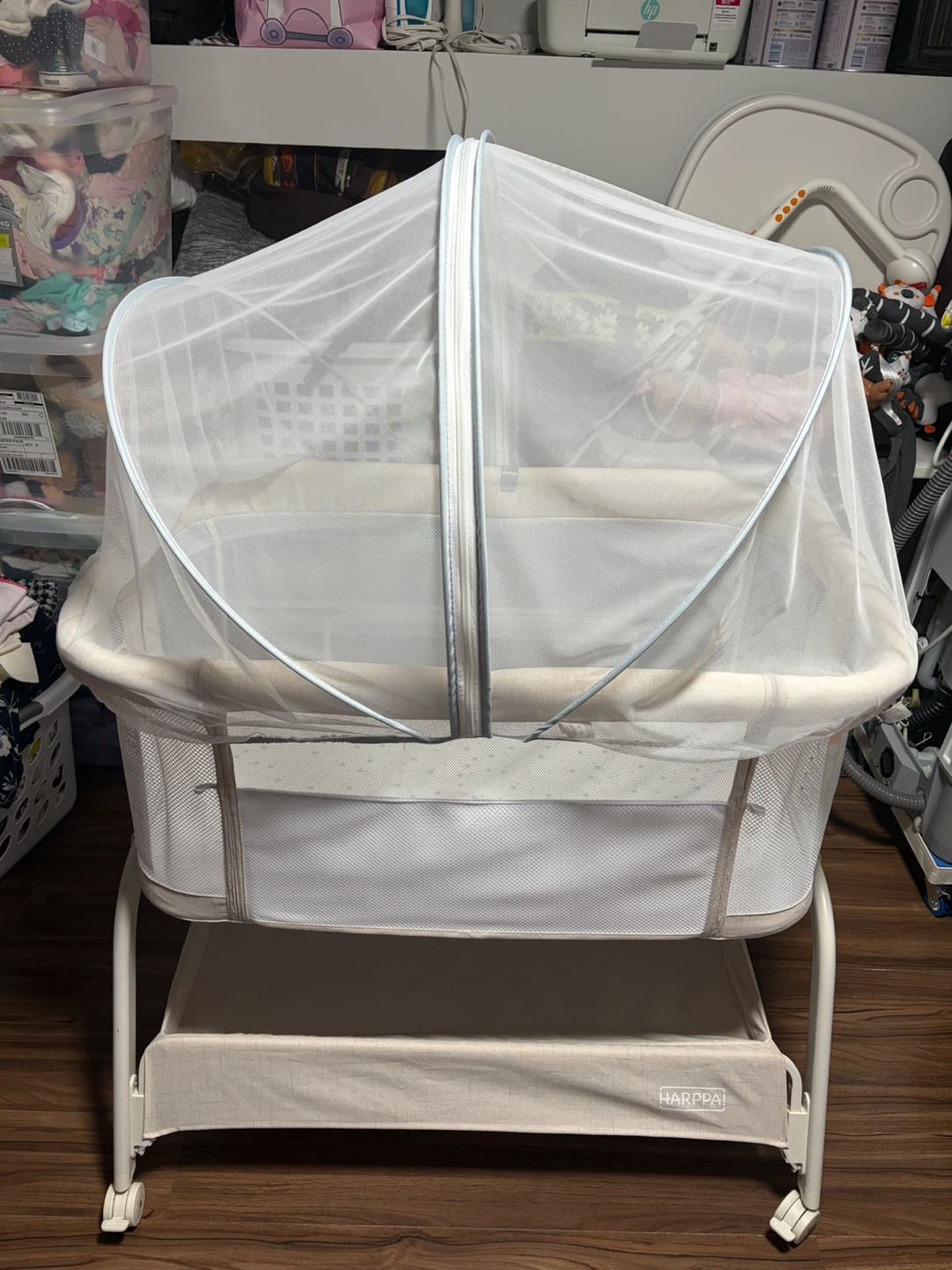 Harpaa Bassinet with Mosquito Net