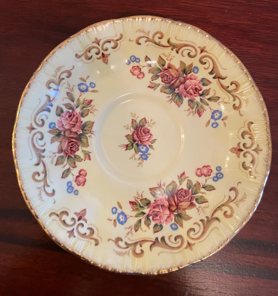 Paragon Fine Bone  China Teacup - Antique Series Tapestry - photo 3