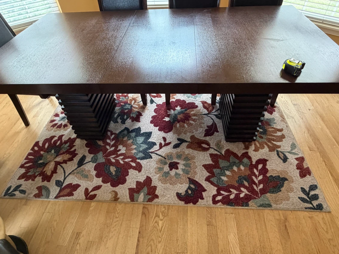 Area Rug with Floral Pattern - photo 4