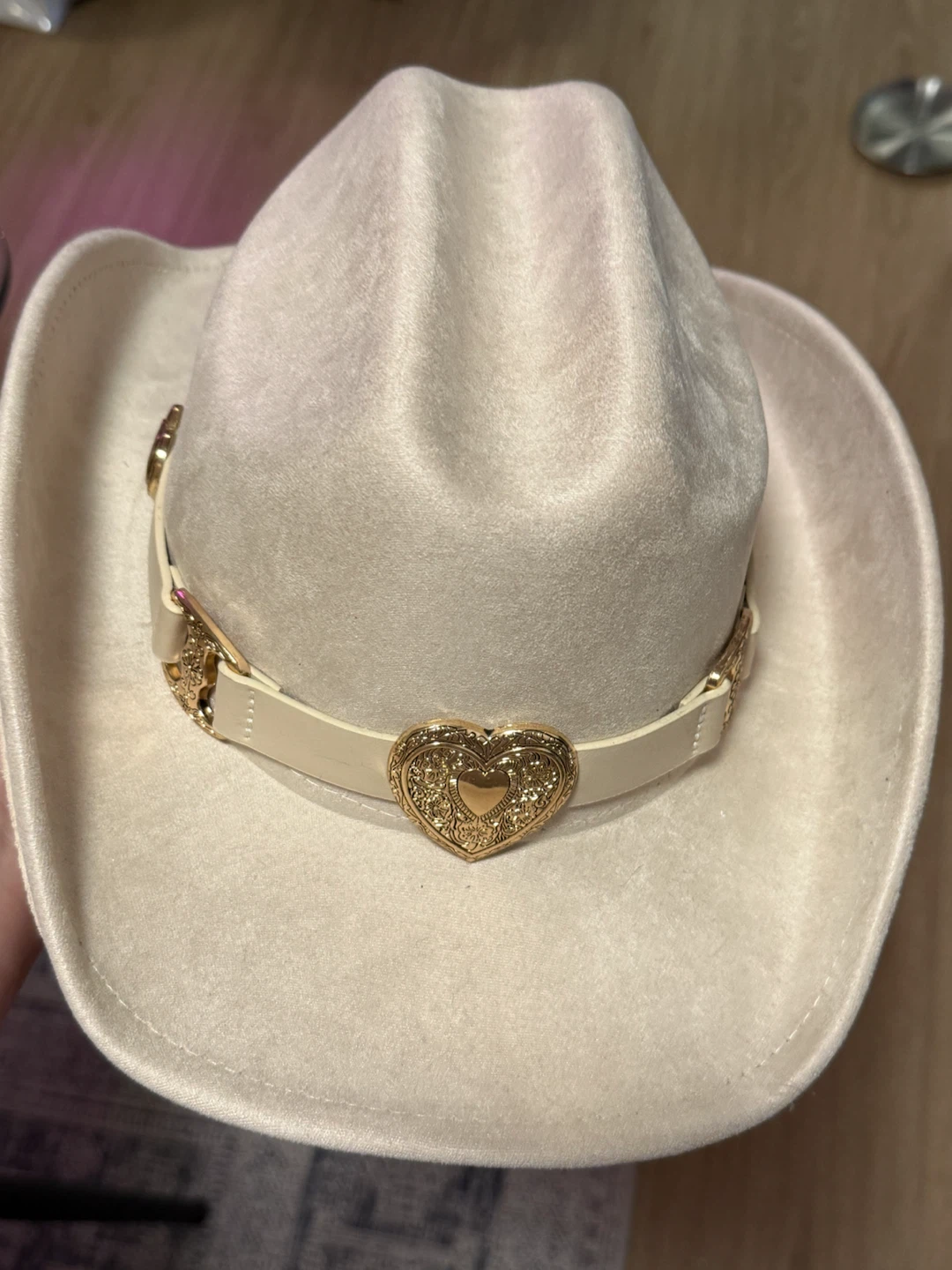 Cream Cowboy Hat with Heart Buckle