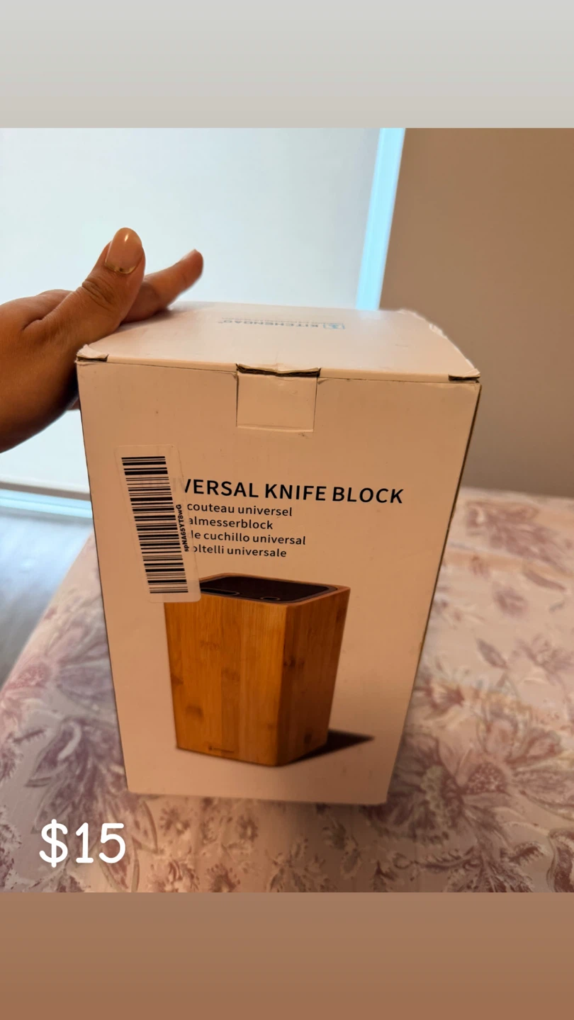 Kitchendao Universal Knife Block