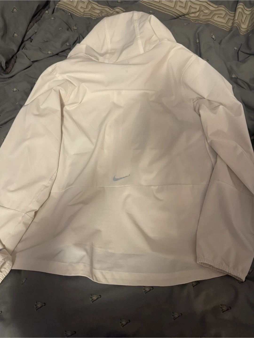 Nike Lightweight Hooded Jacket - photo 3