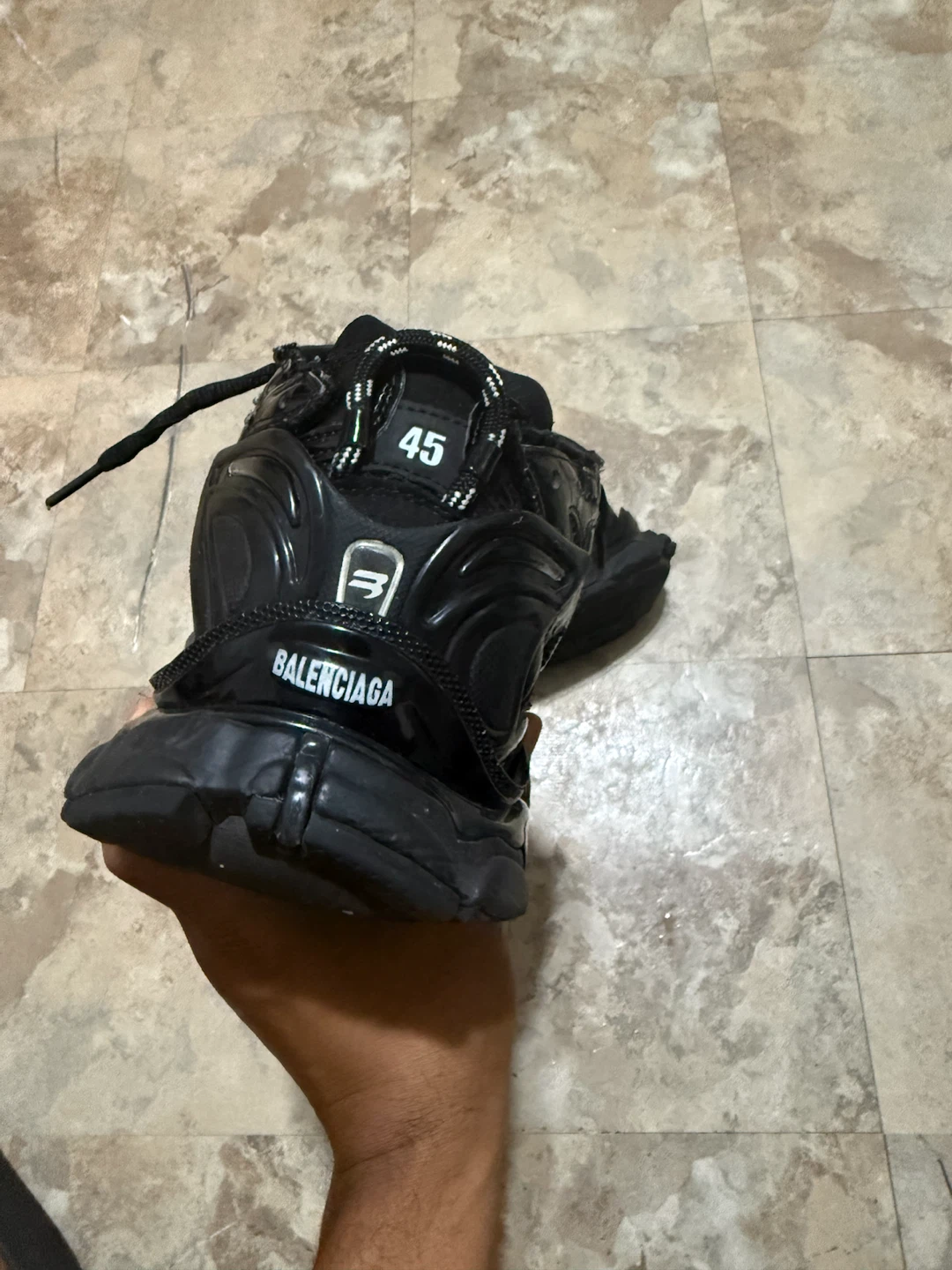 Balenciaga Runner Sneakers Black - photo 4