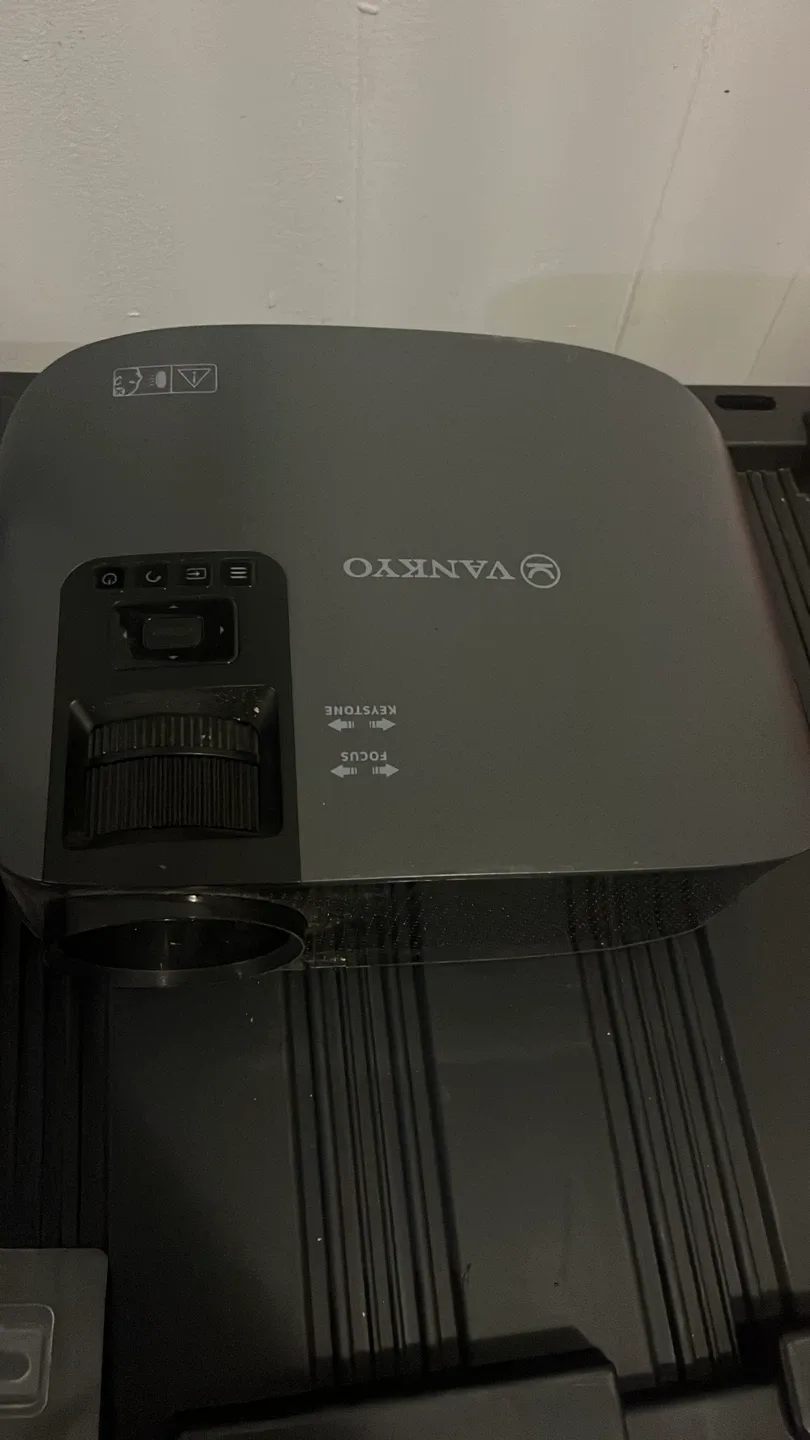 VANKYO Projector