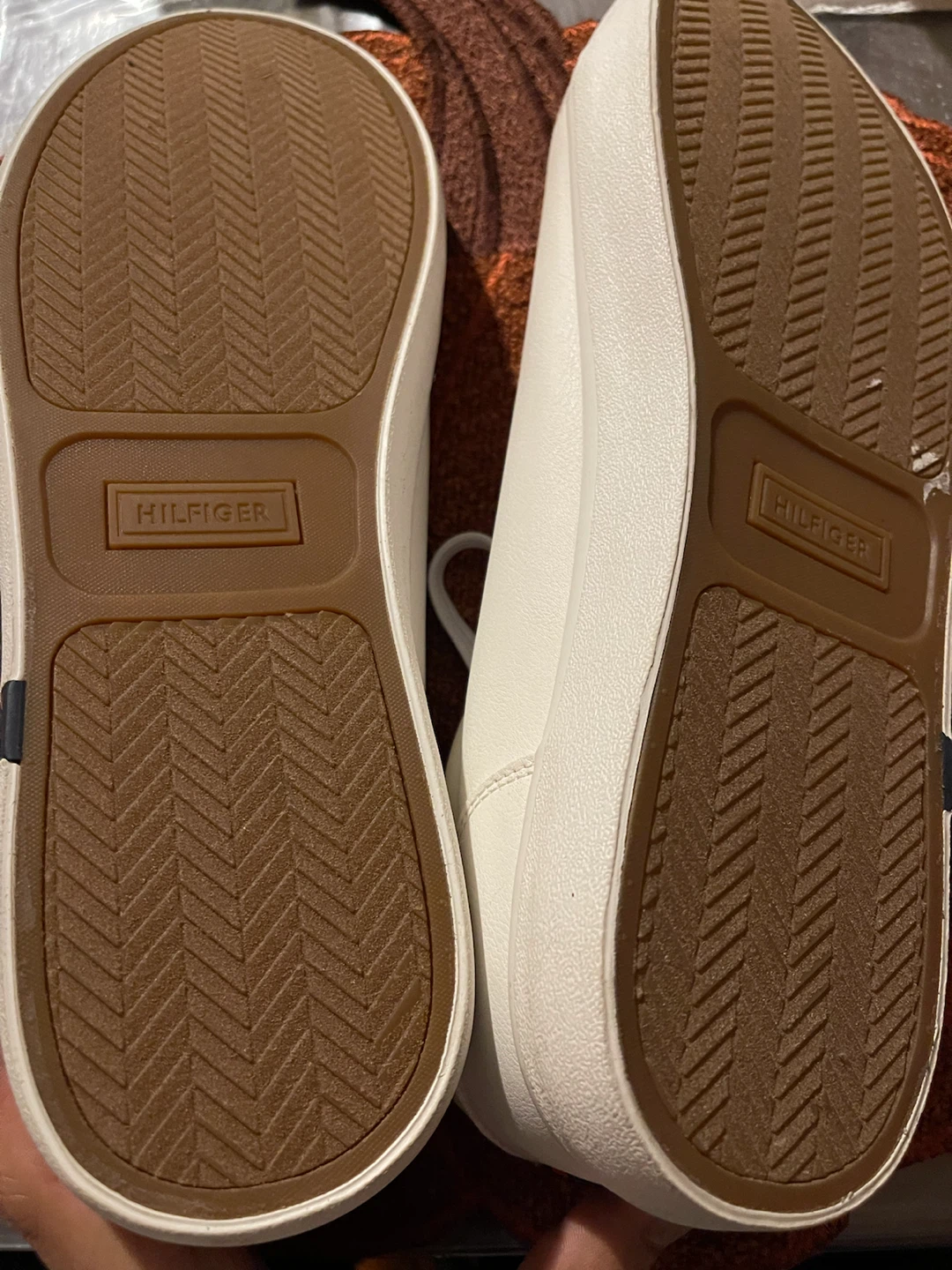 NEW Tommy Hilfiger Men’s low top white sneakers size 11 - photo 5