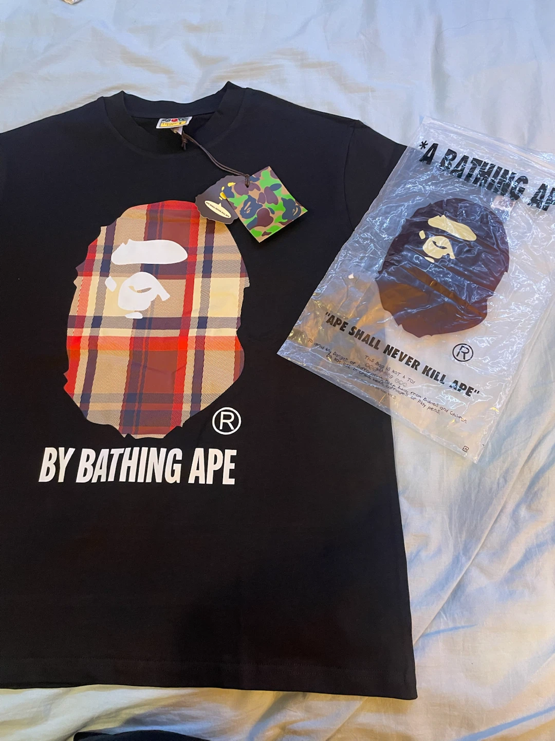 Bape t shirts - photo 4