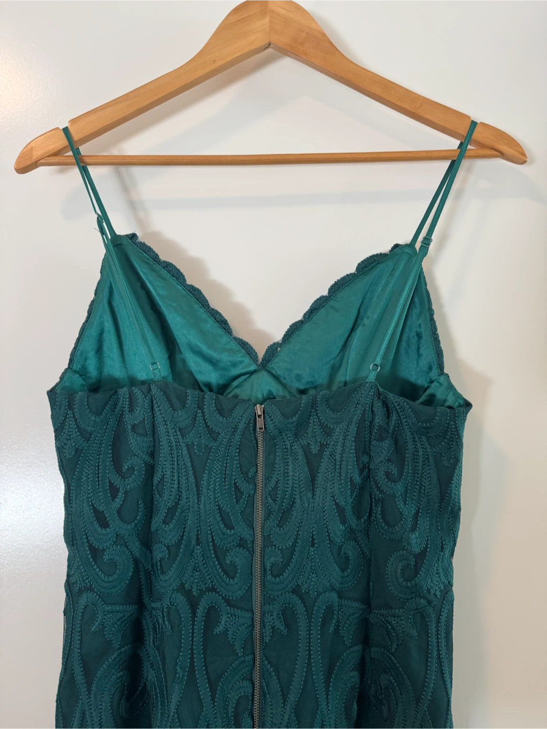 Bardot Emerald Green Lace Midi Dress Size 8 - photo 4