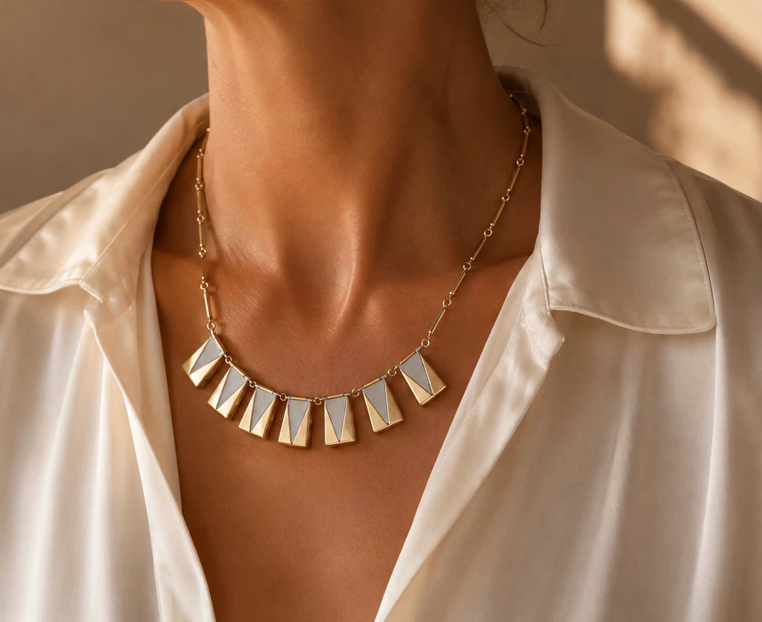 Gold and White Geometric Necklace - photo 2