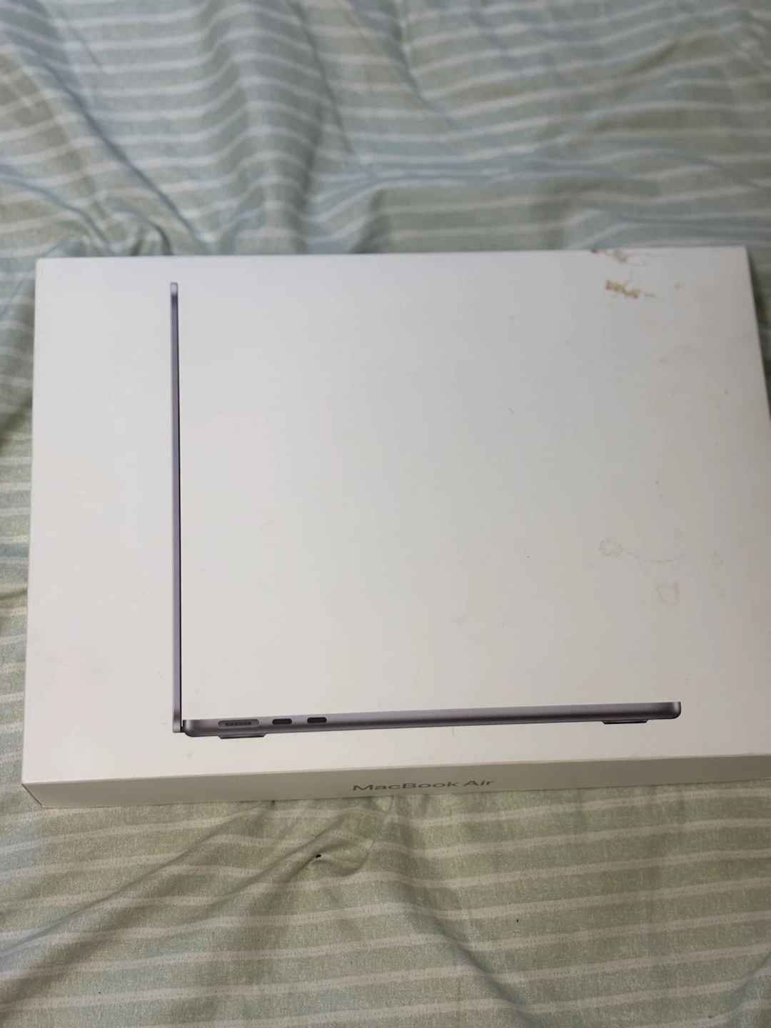MacBook Air M2 - photo 2