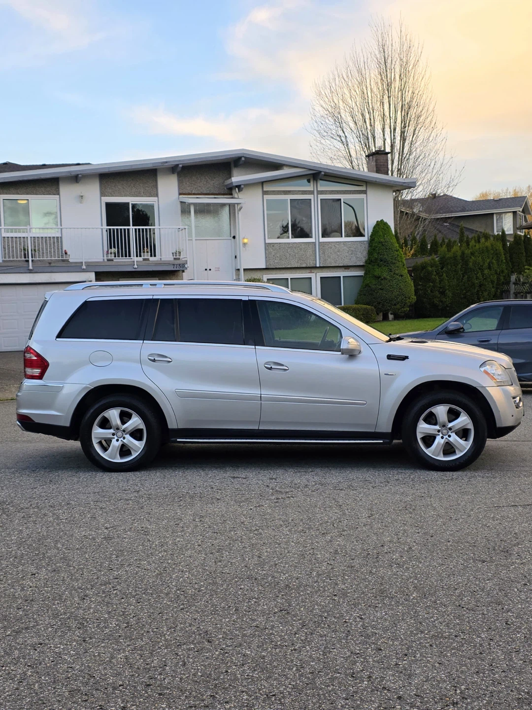 2010 Mercedes Gl350 Bluetec DIESEL 3.0L 6 CYLINDER 157,000 KMS - photo 4