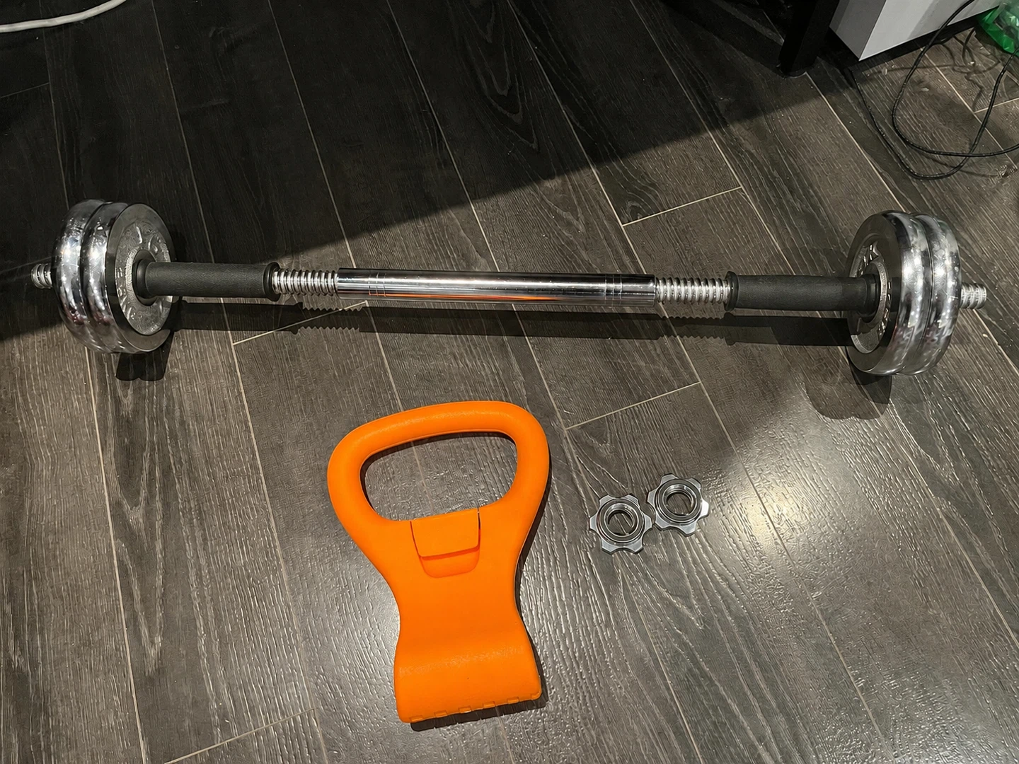 Adjustable Dumbbell Set with Barbell Attachment