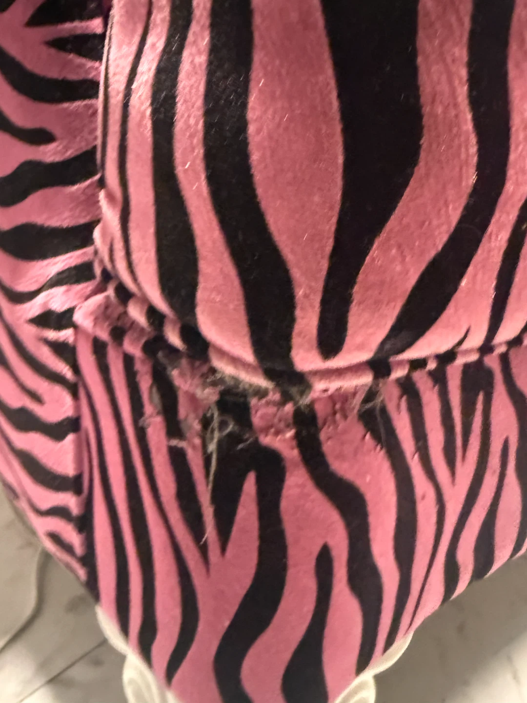 Vintage Pink Zebra Print Accent Chair with Pillow - photo 5