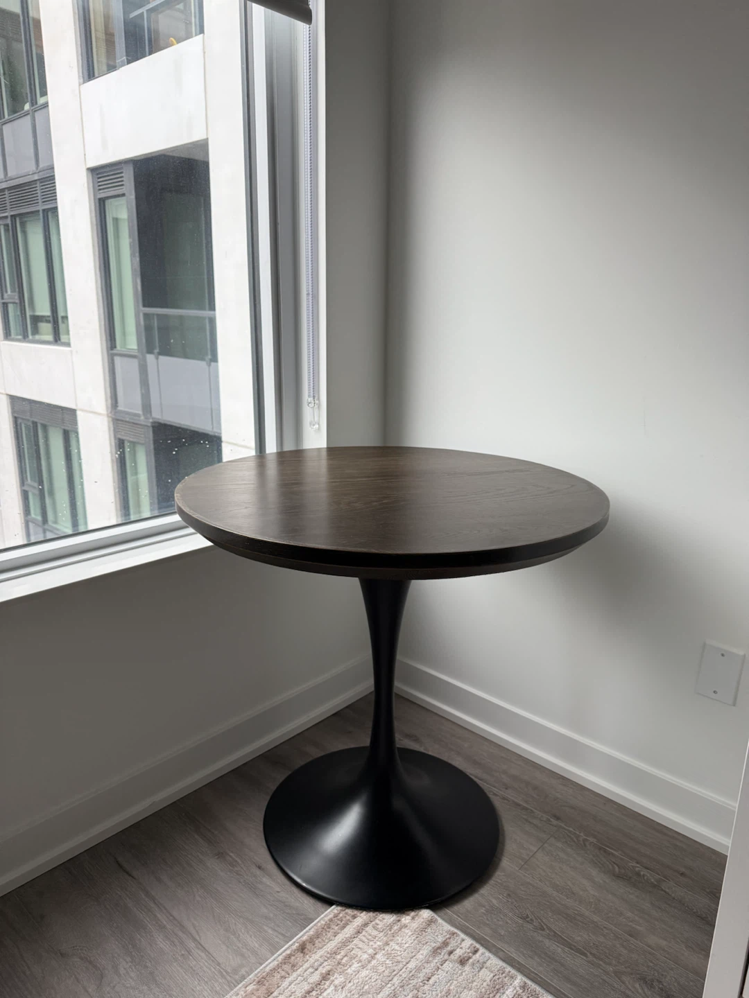 Round Dining Table