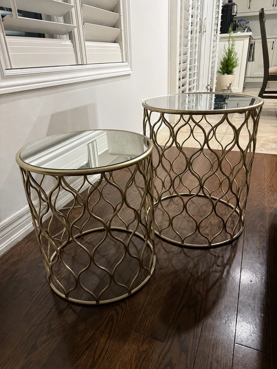 Set of 2 Gold Metal Side Tables with Mirrored Tops